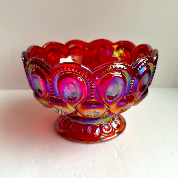 L E Smith Moon and Stars Iridescent Ruby Red Orange Carnival Glass Bowl 6” - Picture 6 of 9